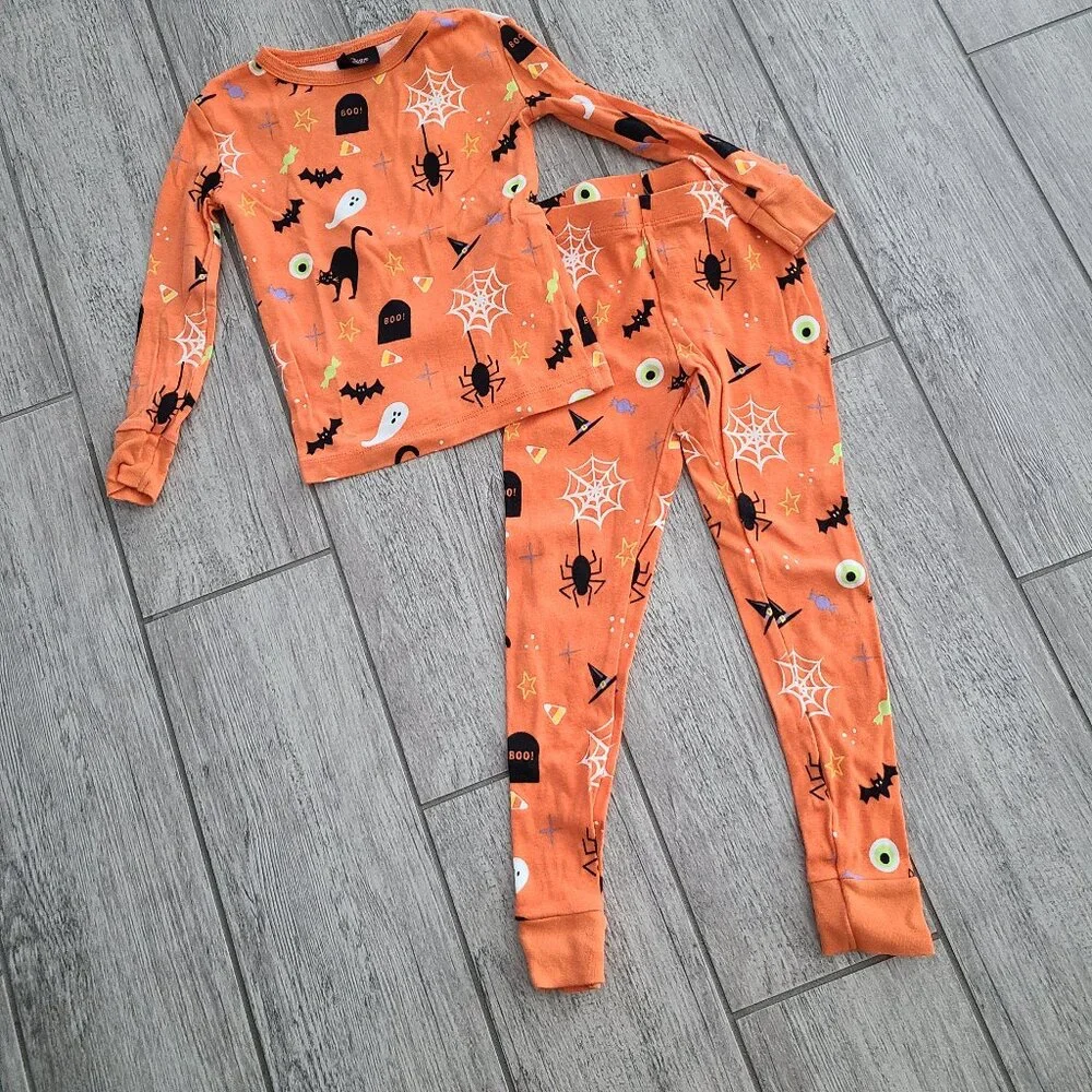 Hyde and EEK! Boutique Kids Halloween Pajama Set – Size 4 – Orange Spooky Print